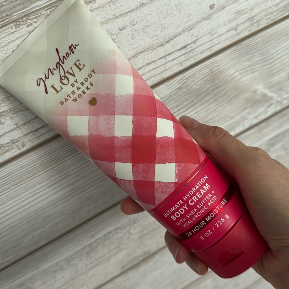 Bath & Body Works Gingham LOVE body cream 8 oz